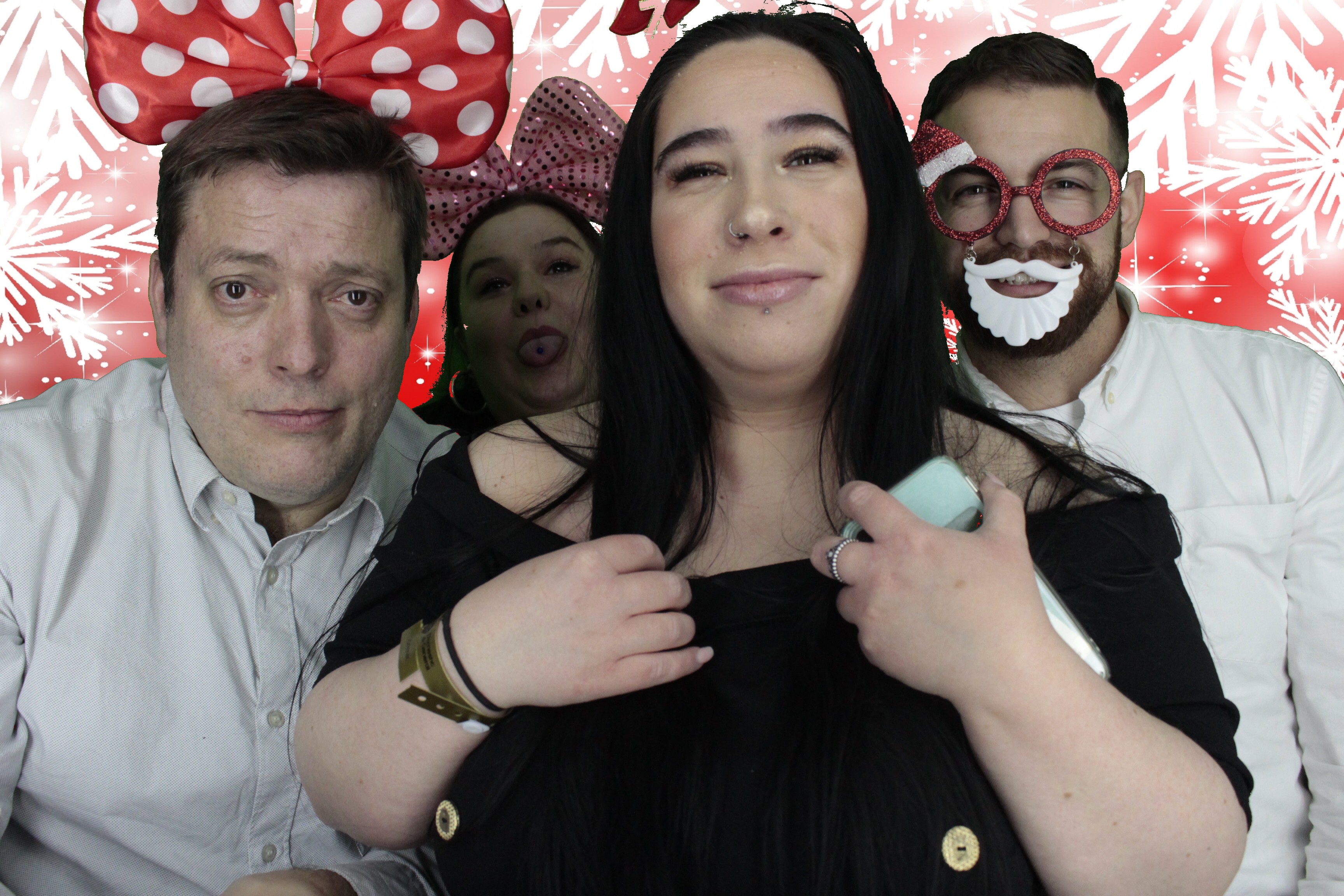 Domestic and General Christmas Party 2019 | View more photos from the event at gallery.myphotoboothexperience.co.uk/u/MyPhotoBoothExperienceLtd/Domestic-and-General-Christmas-Party-2019